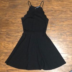 SUNDAY 🏈 SALE!! Black scalloped dress! 🖤